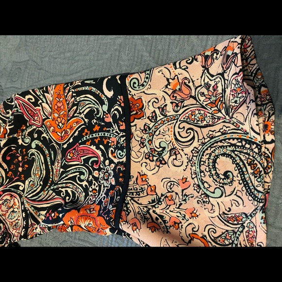 NWT J Jill poly blouse with flounce 3/4 sleeve floral print LP - Picture 7 of 9